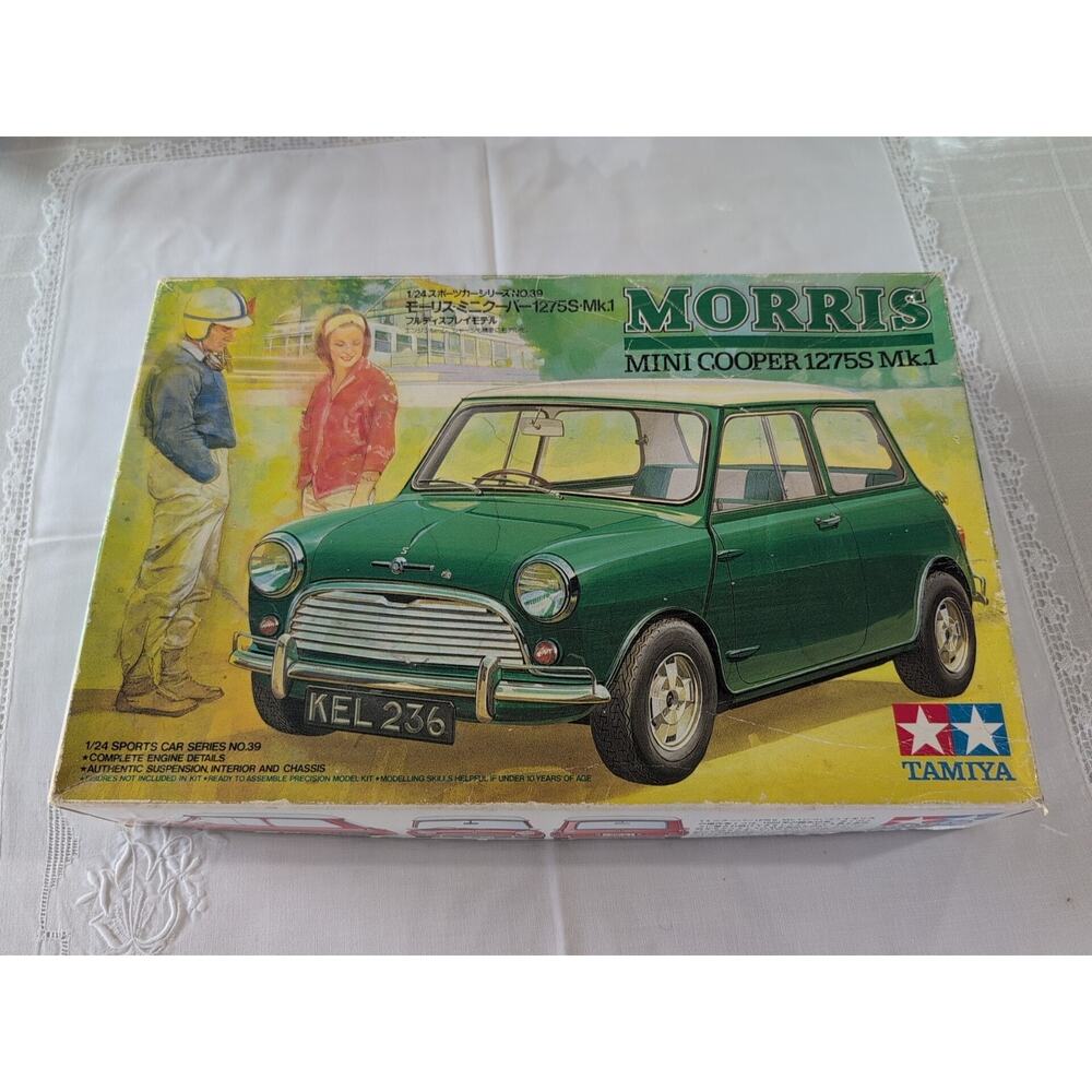 Tamiya 1275S Mk.1 Mini Cooper Model Kit‎ in Box New Old Stock.